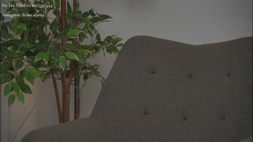 alyonaqueen_ Cam Model Chat October 30, 2025