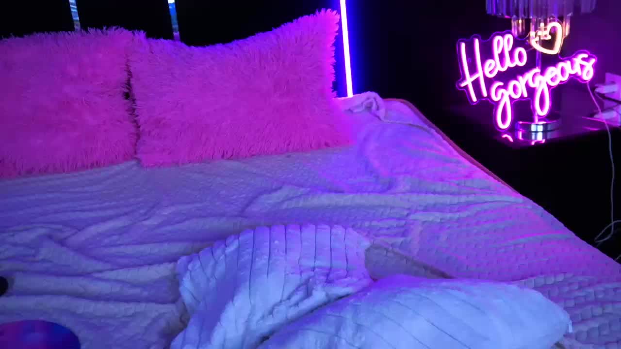 MysticGrace Cam Model Chat October 30, 2025