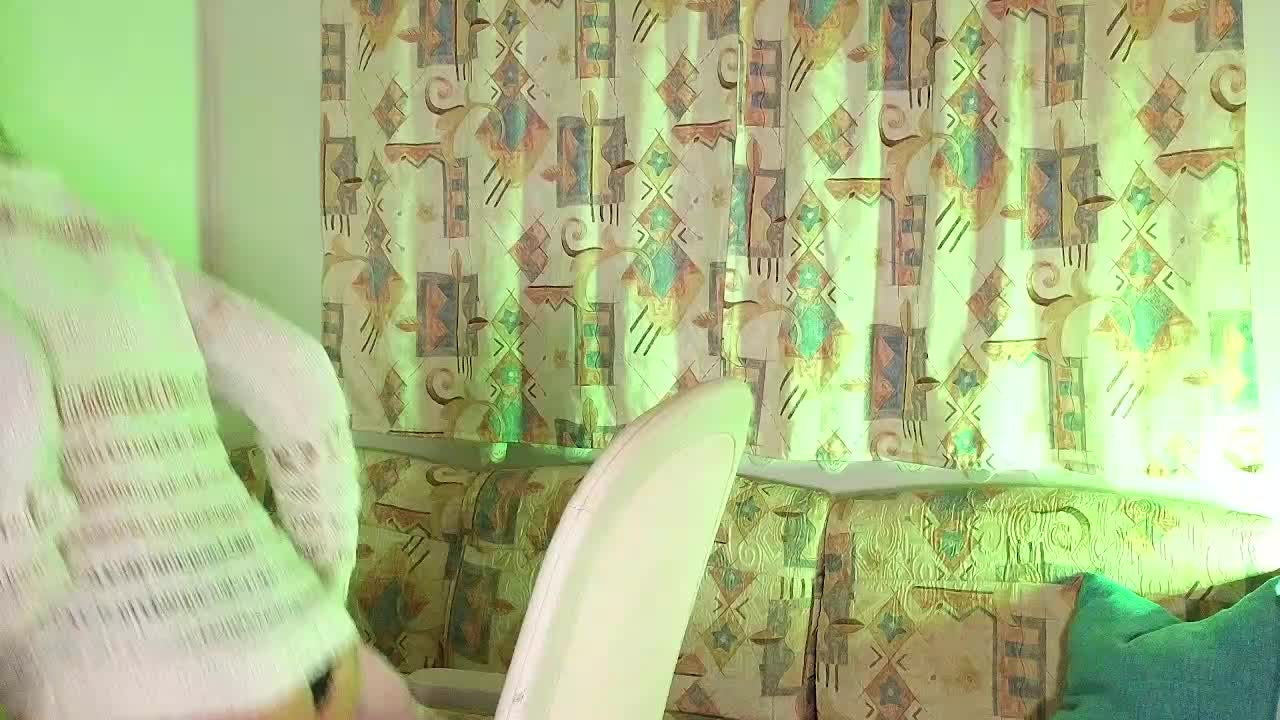 Miss_Milka Cam Model Chat October 30, 2025