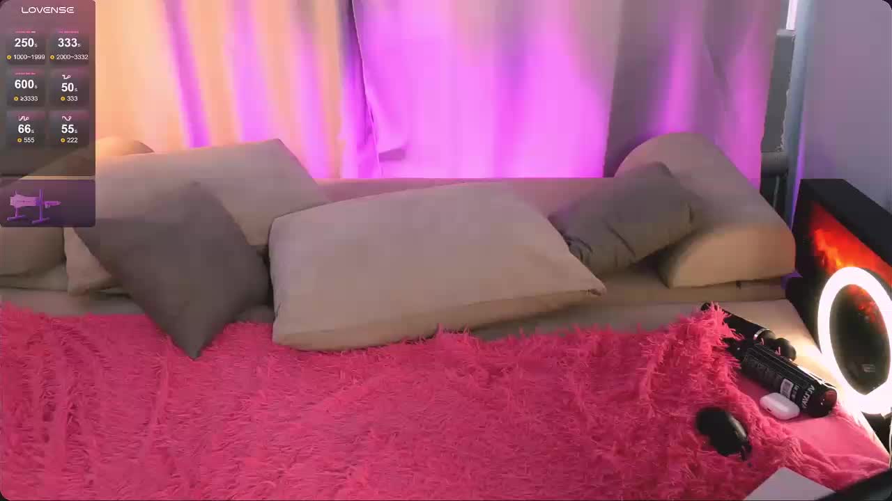 britneyfox Cam Model Chat October 30, 2025