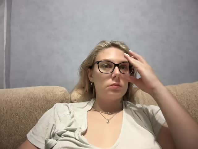 NikesPretty Cam Model Chat October 30, 2025