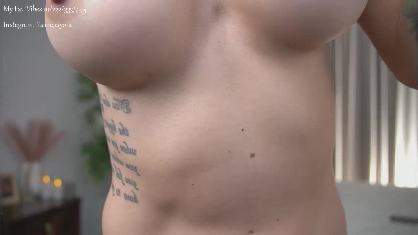 alyonaqueen_ Cam Model Chat October 30, 2025