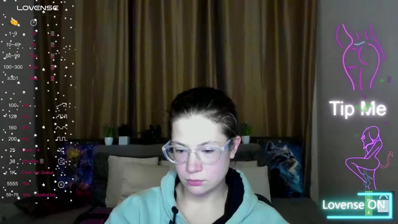 Aliciafolow009 Cam Model Chat October 30, 2025