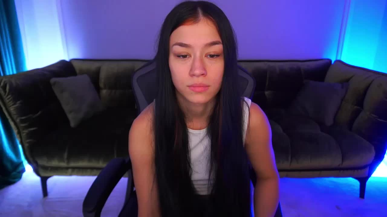 FataleNellie Cam Model Chat October 30, 2025