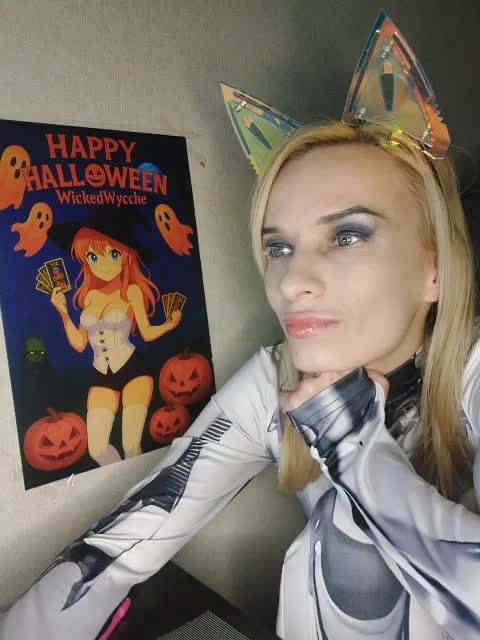 WickedWycche Cam Model Chat October 30, 2025