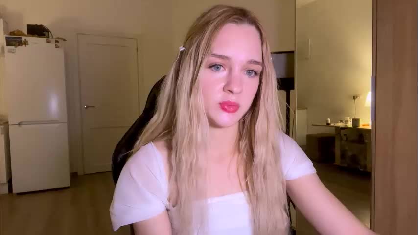 sailormoon666_ Cam Model Chat October 30, 2025