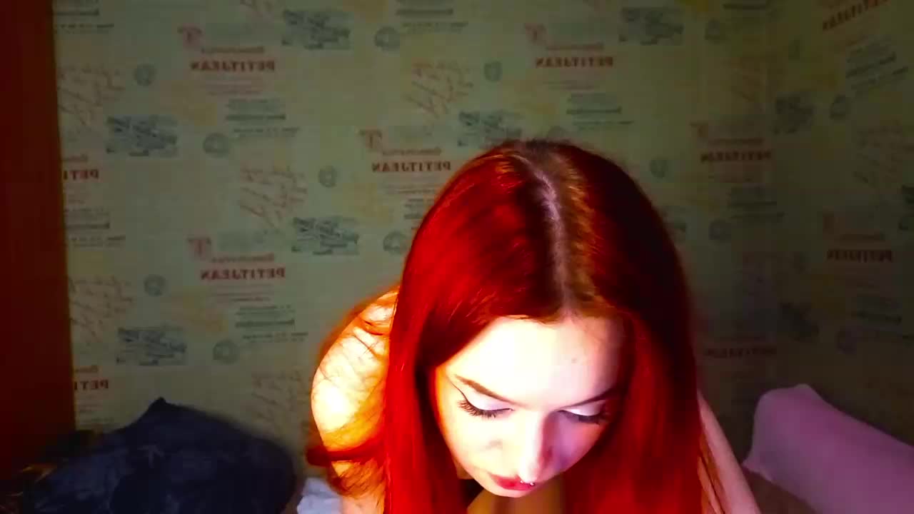 emiless Cam Model Chat October 30, 2025