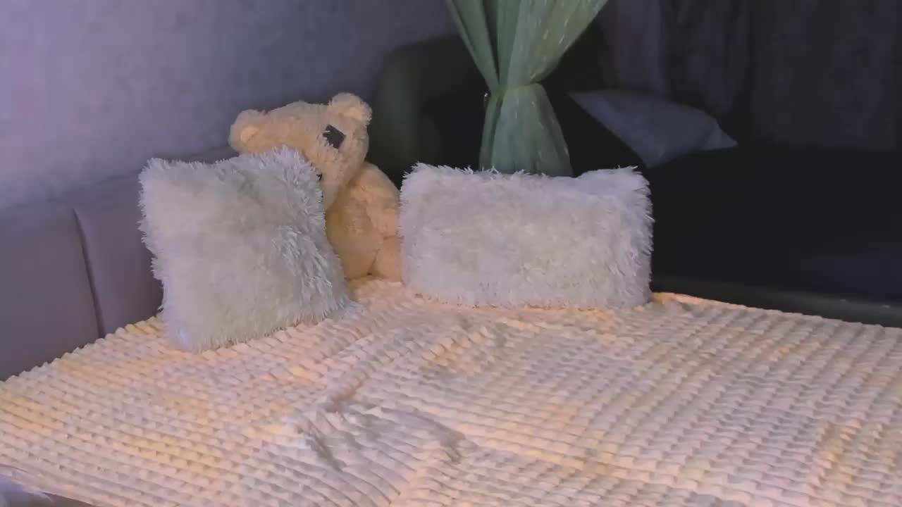 Sweeet-Barbie Cam Model Chat October 30, 2025