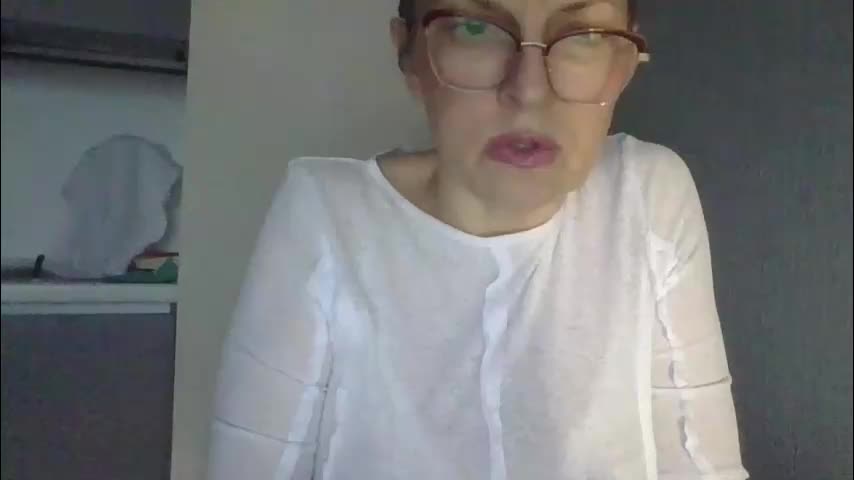 evaglad Cam Model Chat October 30, 2025