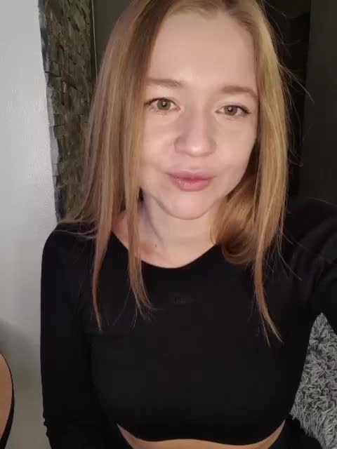 Sugar-Girl Cam Model Chat October 30, 2025