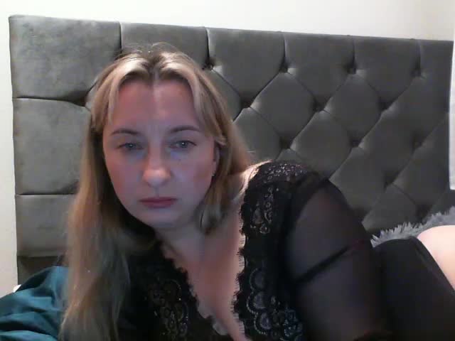 RuslanaFlower Cam Model Chat October 30, 2025