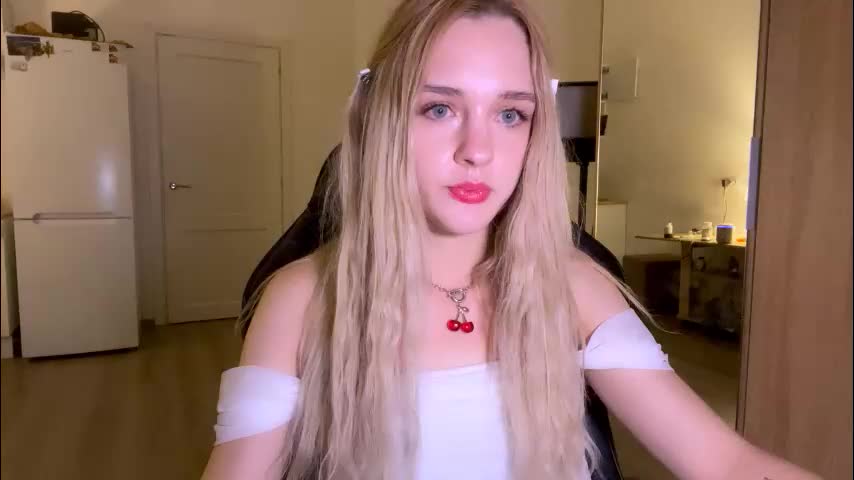 sailormoon666_ Cam Model Chat October 30, 2025