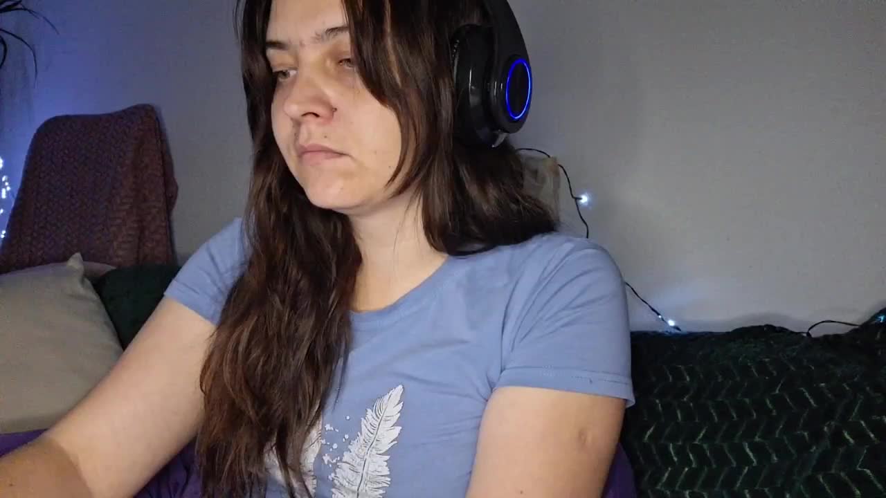 CyndeeWinter Cam Model Chat October 30, 2025