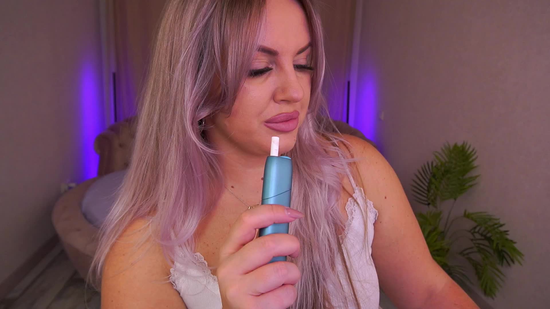 KiraCandyS Cam Model Chat October 30, 2025