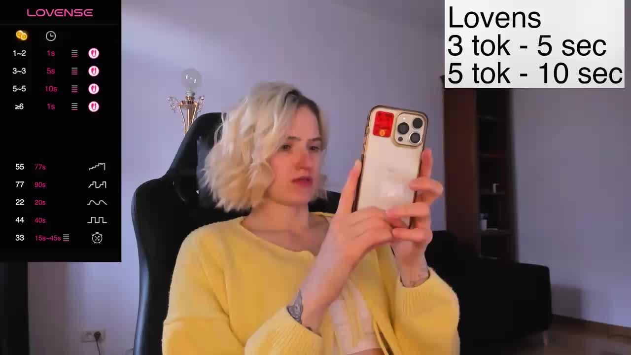 Sexy-Sweets Cam Model Chat October 30, 2025