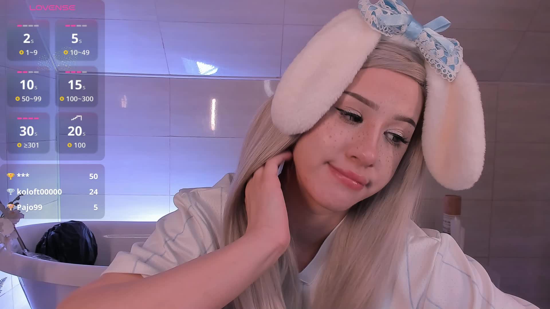 Necucubi Cam Model Chat October 30, 2025