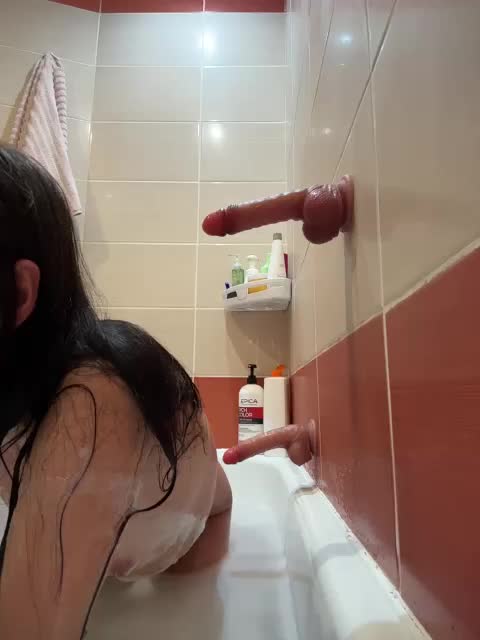 Valeria--sweet Cam Model Chat October 30, 2025