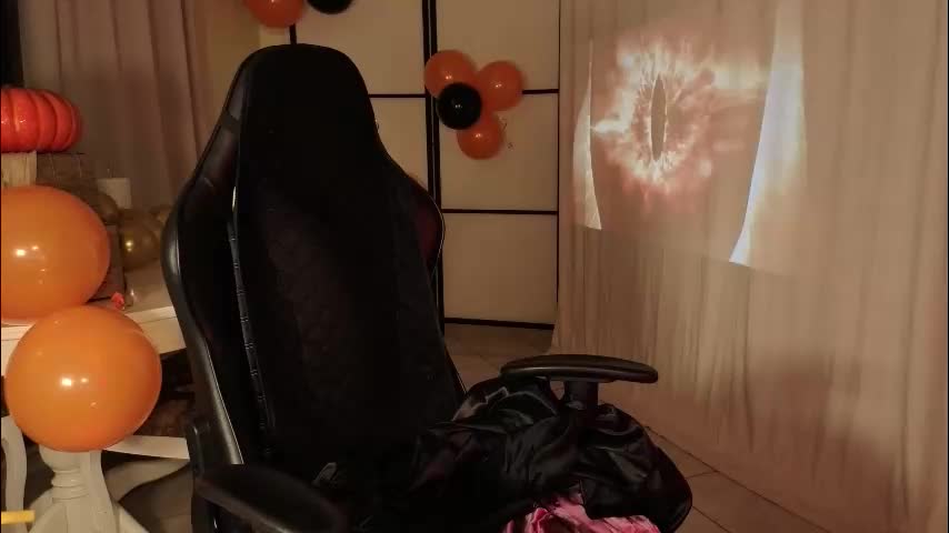 carolina_winter Cam Model Chat October 30, 2025