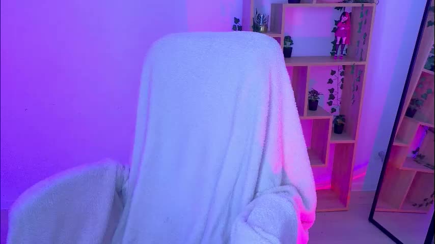 alisemeaw Cam Model Chat October 30, 2025