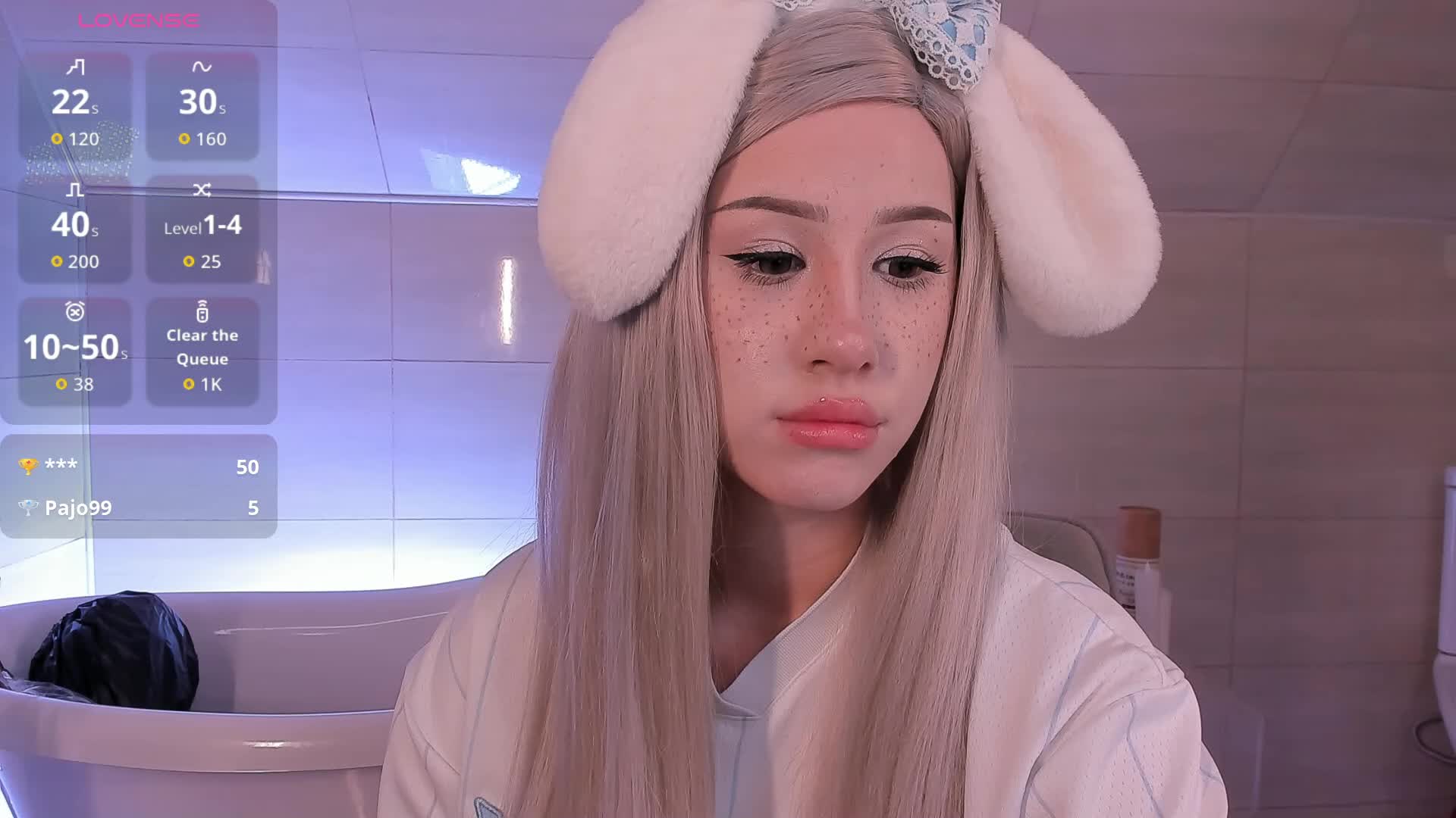 Necucubi Cam Model Chat October 30, 2025