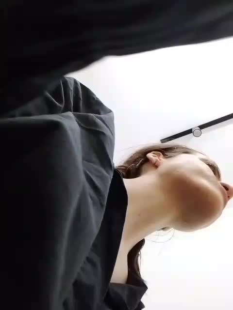 Bogina1 Cam Model Chat October 30, 2025