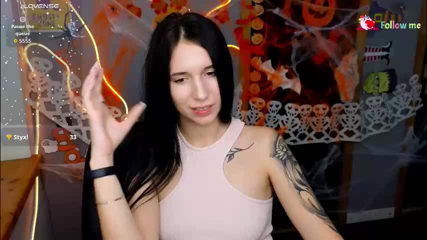 karolinablack Cam Model Chat October 30, 2025