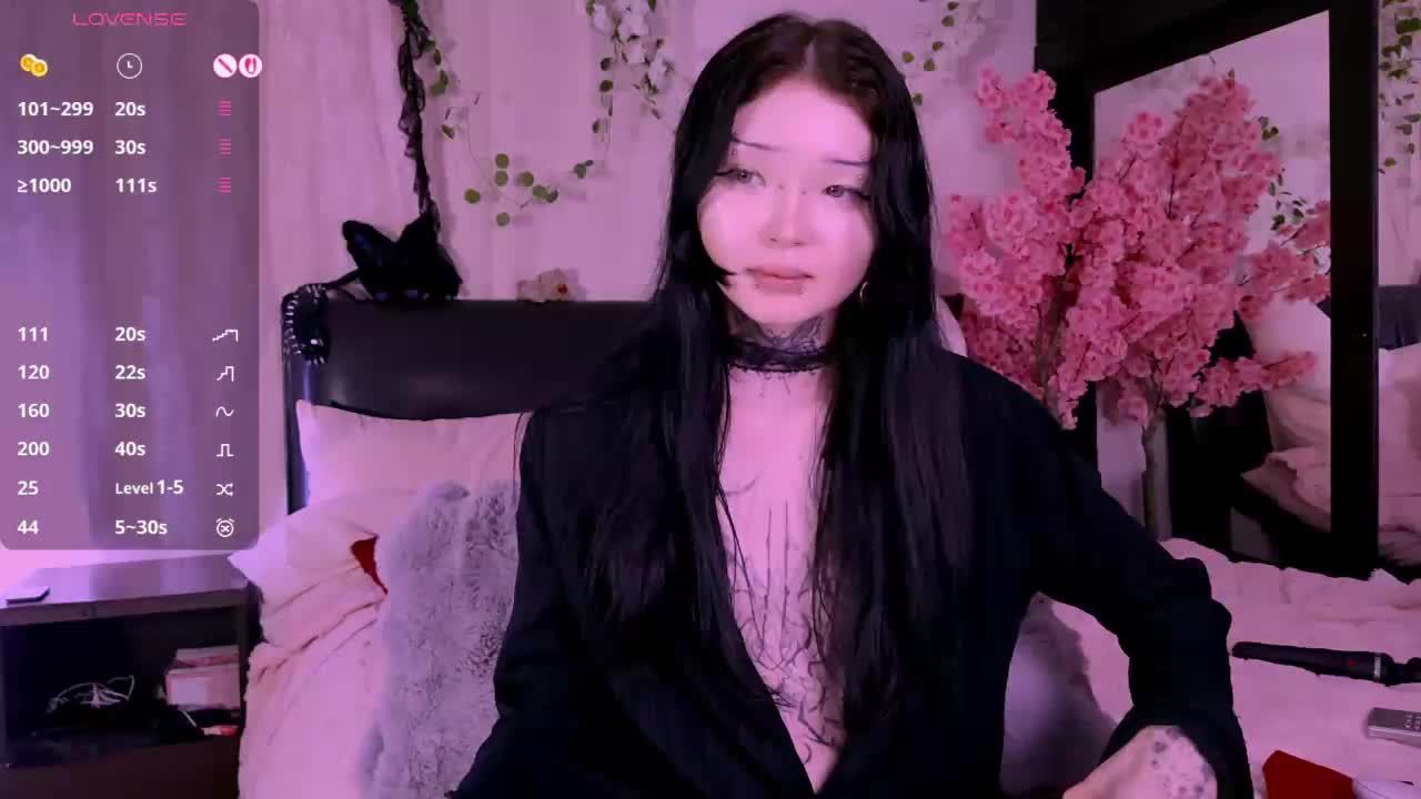 Leinbone Cam Model Chat October 30, 2025