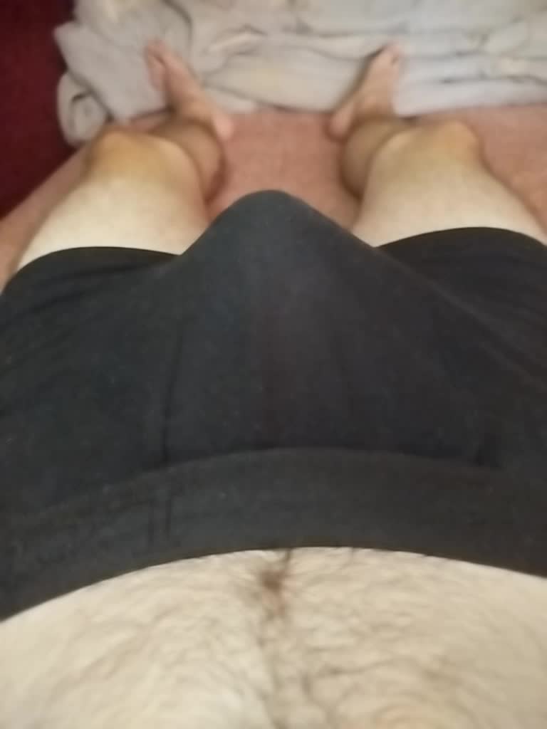 Mickey_17 Cam Model Chat October 30, 2025