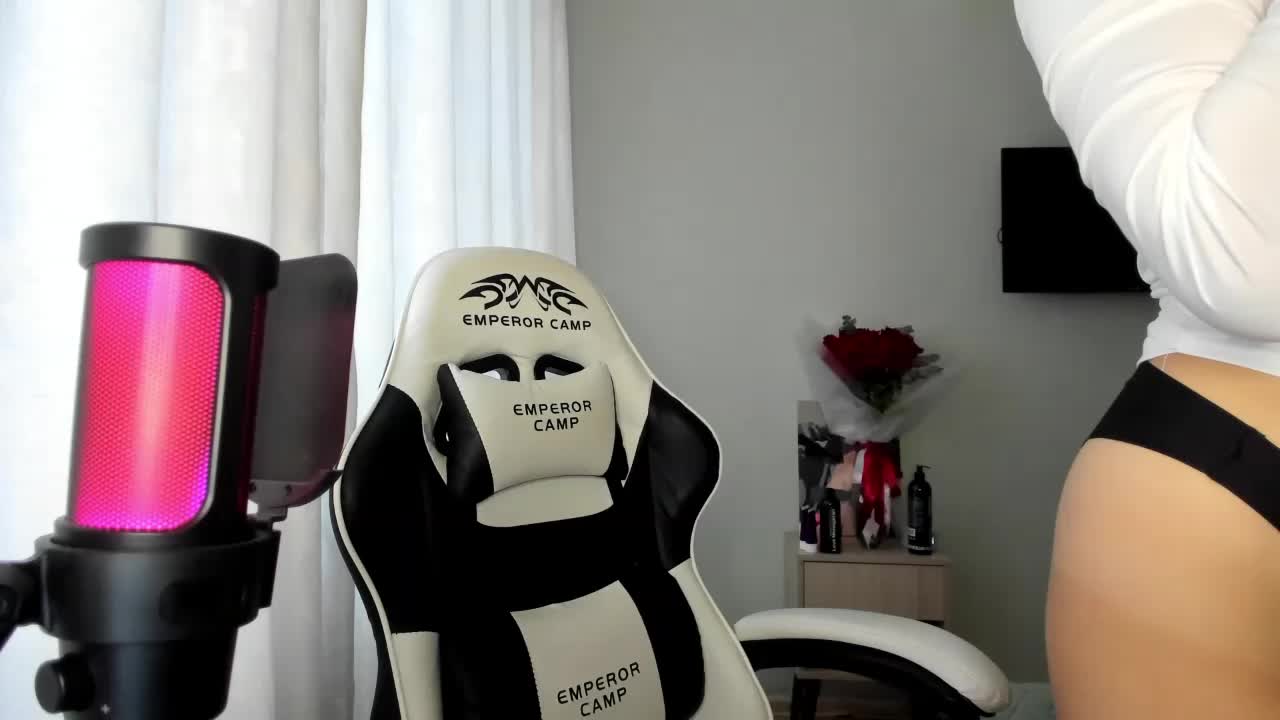 Kiza9 Cam Model Chat October 30, 2025