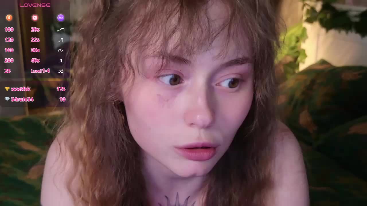 YoPixie Cam Model Chat October 30, 2025