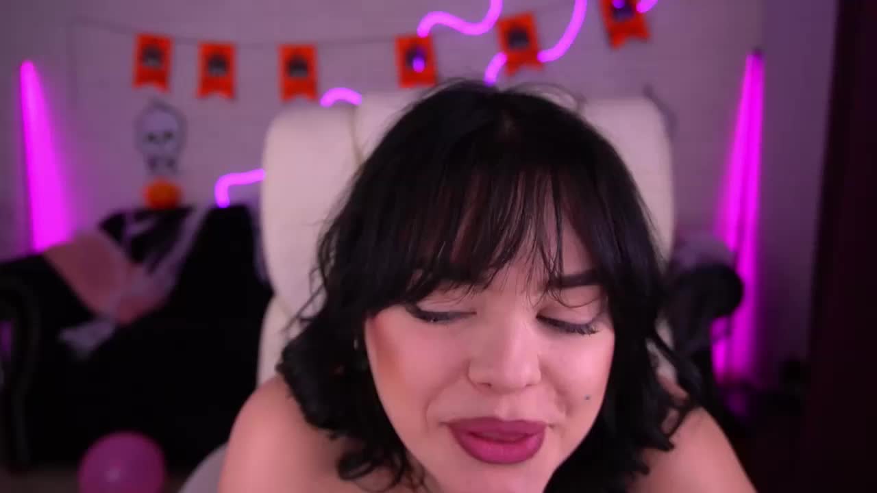 DaenerysDaen Cam Model Chat October 30, 2025