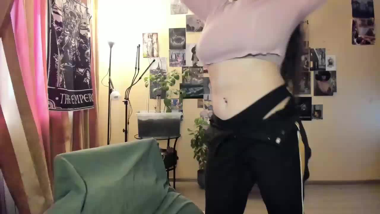 TemptingFable Cam Model Chat October 30, 2025