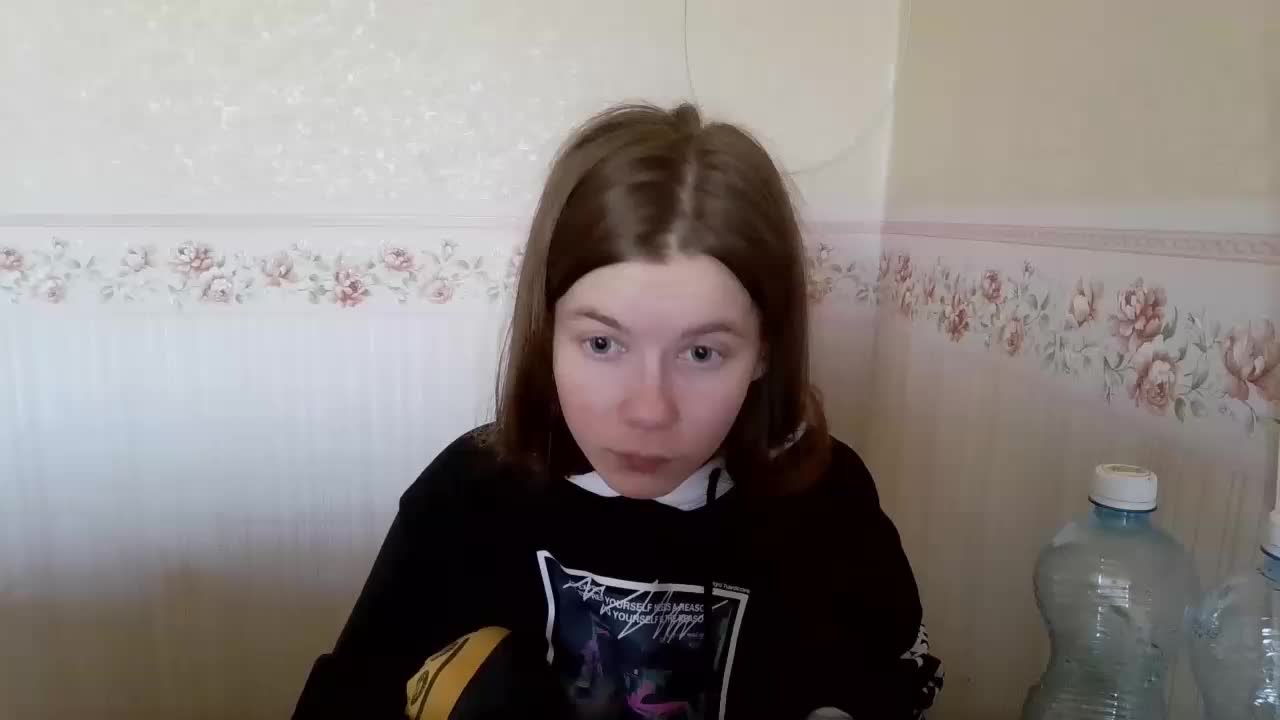 0nlyLola Cam Model Chat October 30, 2025