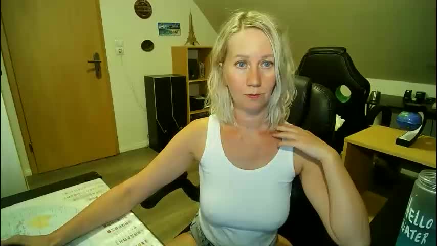 _korall_ Cam Model Chat October 30, 2025