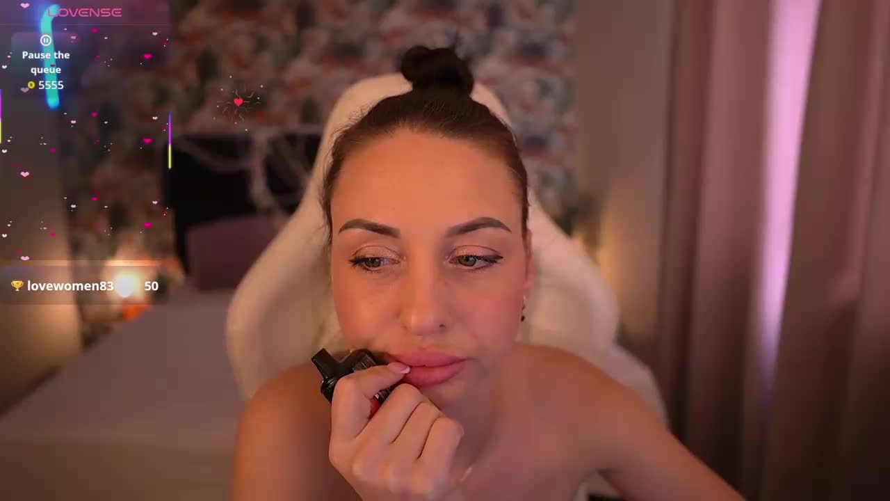 Magneticcc Cam Model Chat October 30, 2025