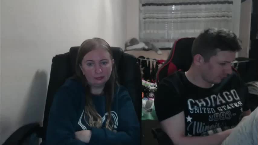 jenisandpeter Cam Model Chat October 30, 2025