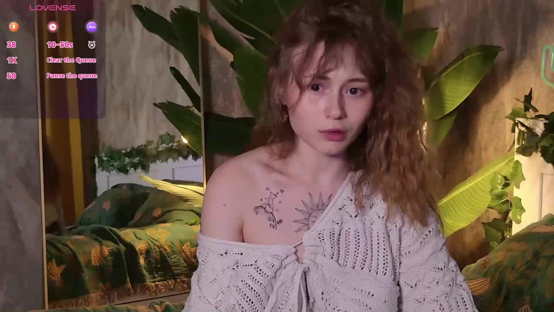 YoPixie Cam Model Chat October 30, 2025