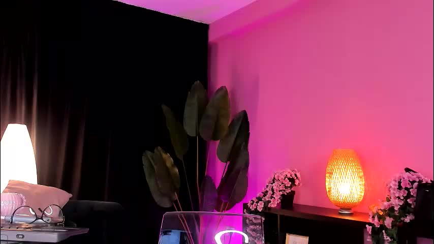 _kim_possible_ Cam Model Chat October 30, 2025