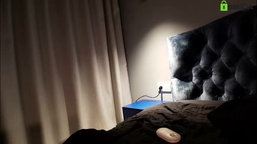 hollyextra Cam Model Chat October 30, 2025