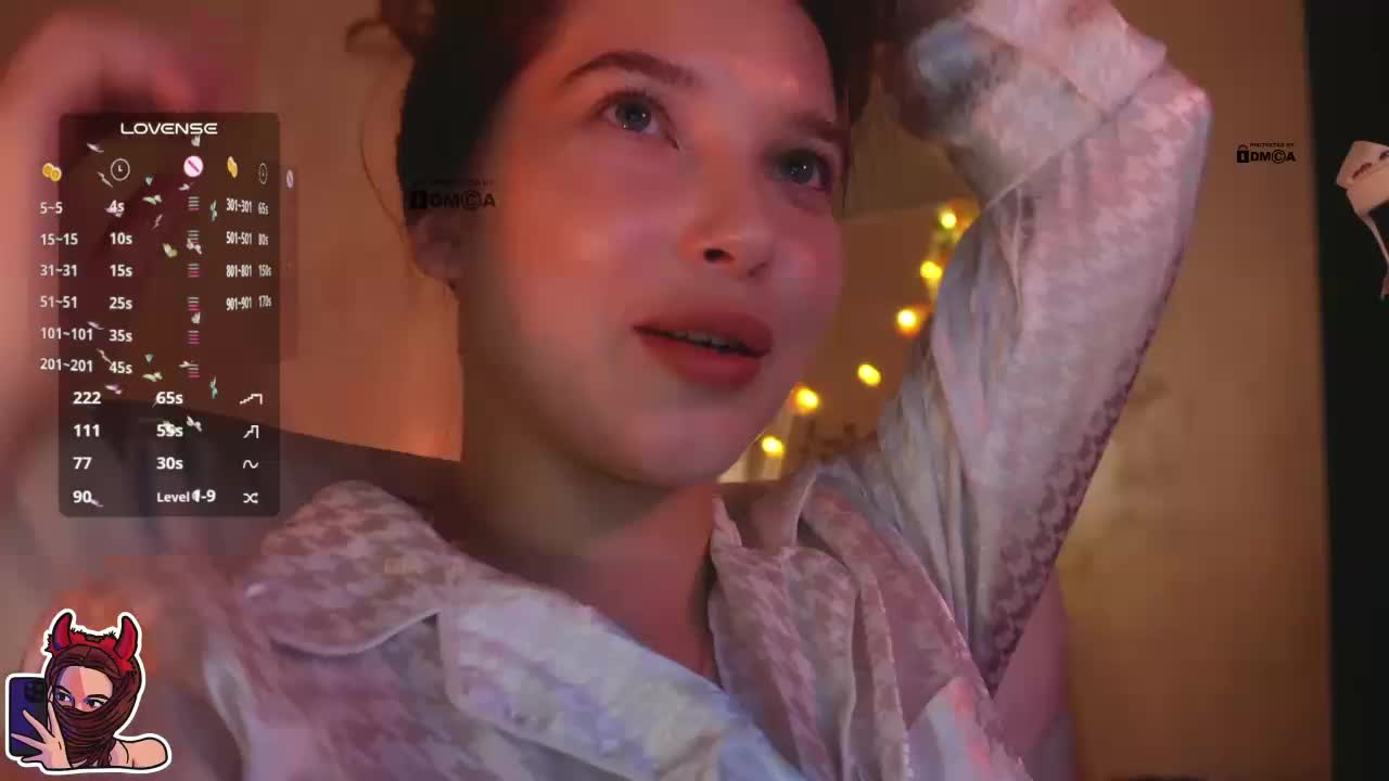 _Q_ Cam Model Chat October 30, 2025