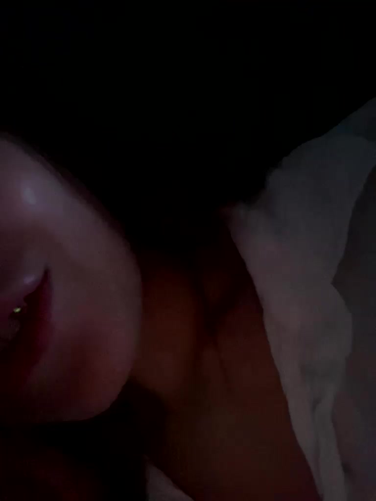 KristinaScott Cam Model Chat October 30, 2025