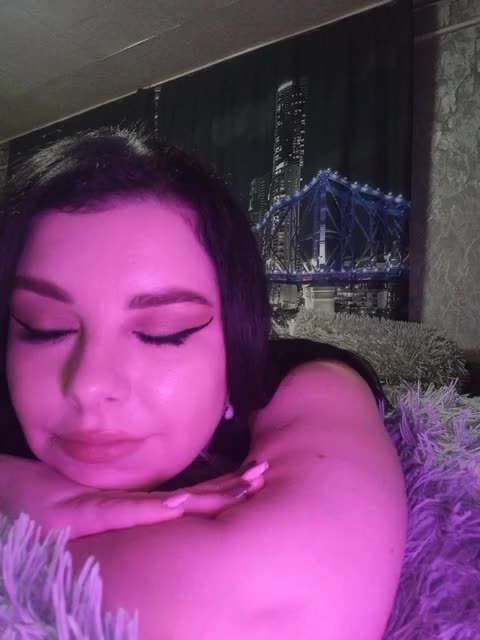 Nata17-1 Cam Model Chat October 30, 2025