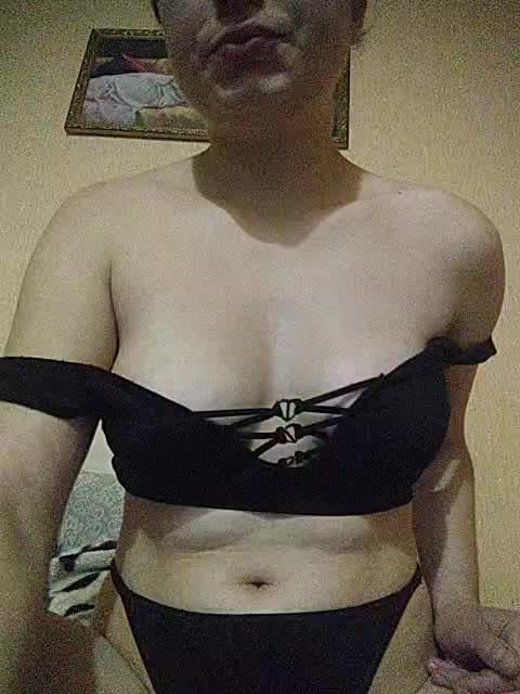 LunaRex Cam Model Chat October 30, 2025