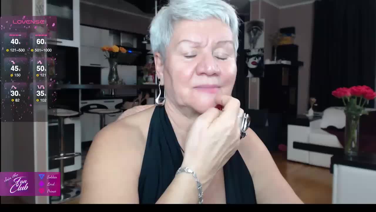 roxana-brooks Cam Model Chat October 30, 2025