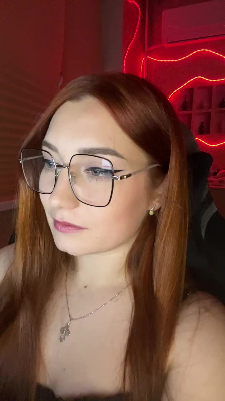 ScarletWitch Cam Model Chat October 30, 2025