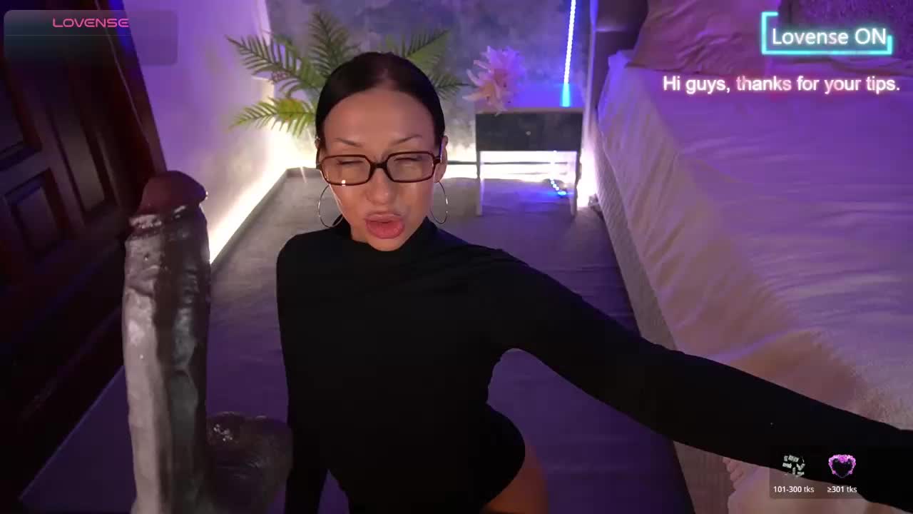 WildLora Cam Model Chat October 30, 2025