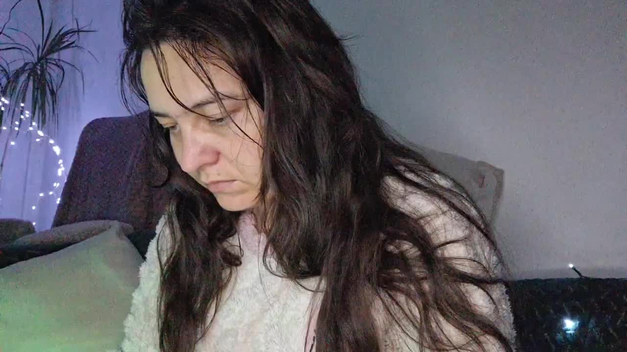 CyndeeWinter Cam Model Chat October 30, 2025