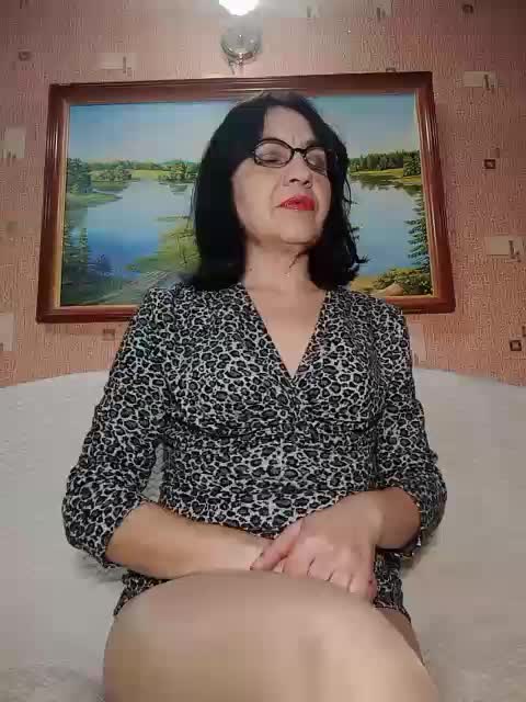 MARGO53 Cam Model Chat October 30, 2025