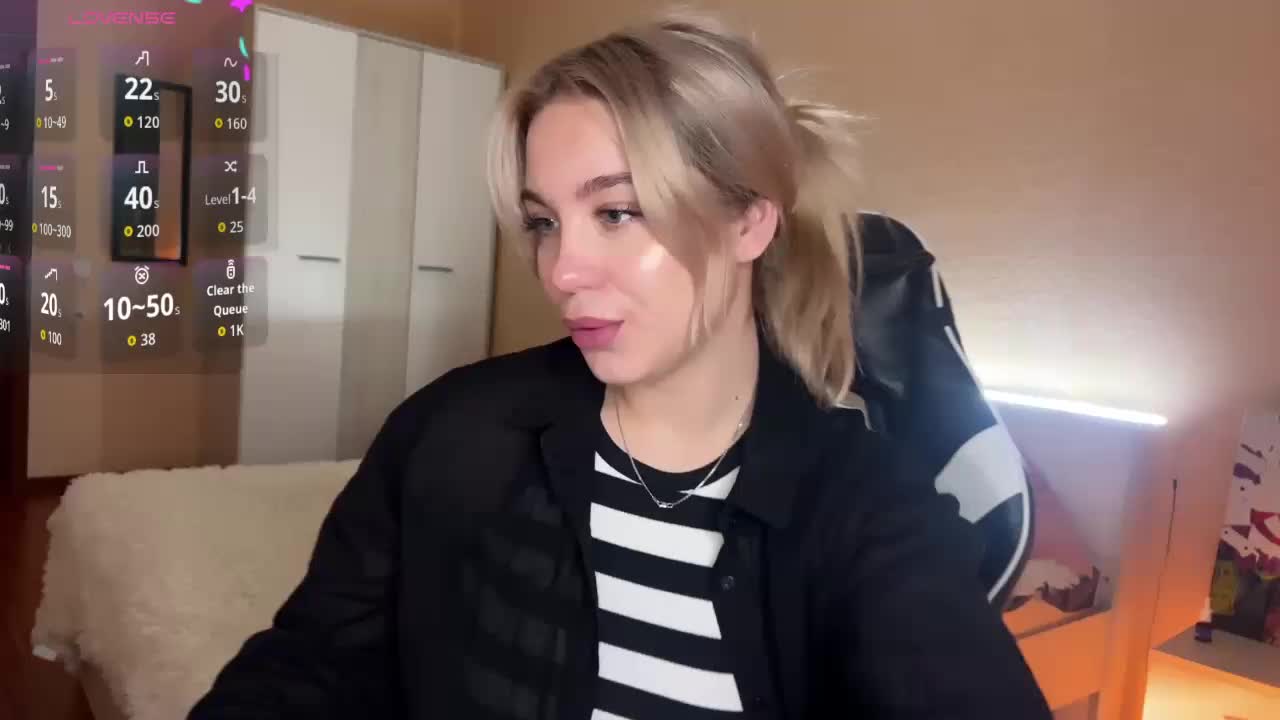 WildSugarr Cam Model Chat October 31, 2025