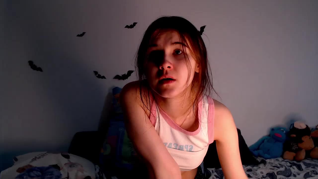 littleowlx Cam Model Chat October 31, 2025